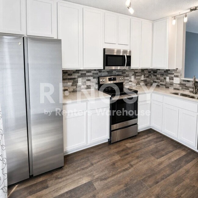 Building Photo - 2BD/2BA Townhome in Ramsey Available Now!