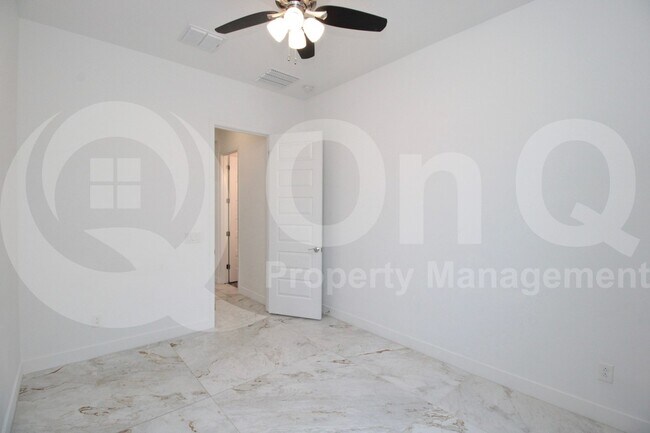 Building Photo - 22721 N 34th St
