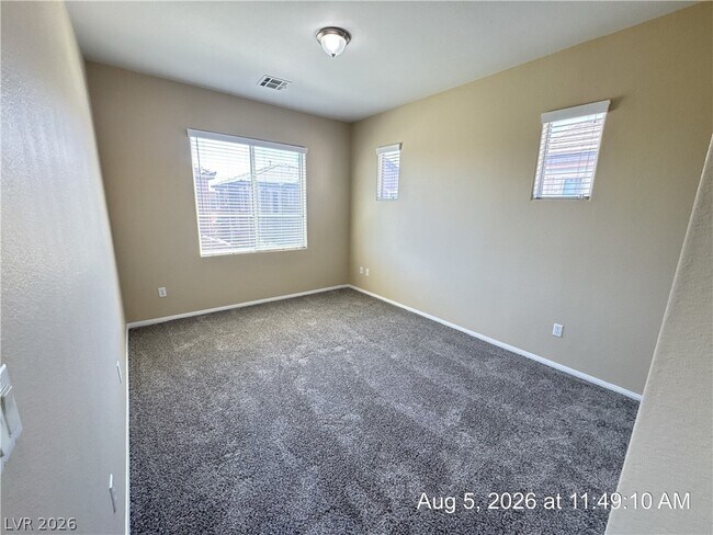 Building Photo - 711 Taliput Palm Pl