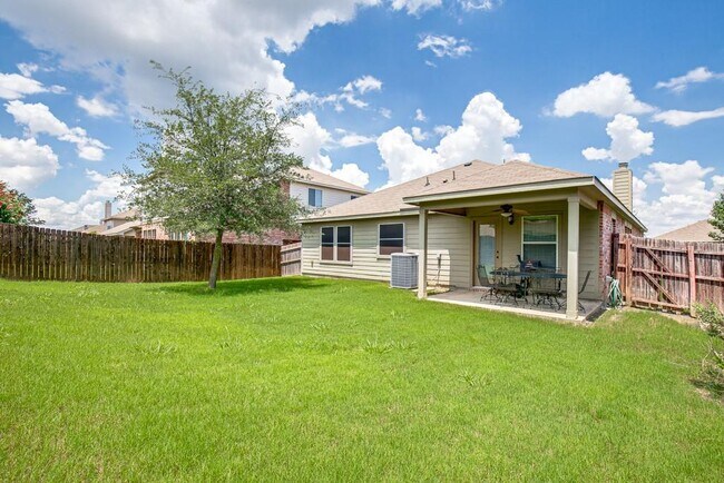 Building Photo - 1112 Mule Deer Rd