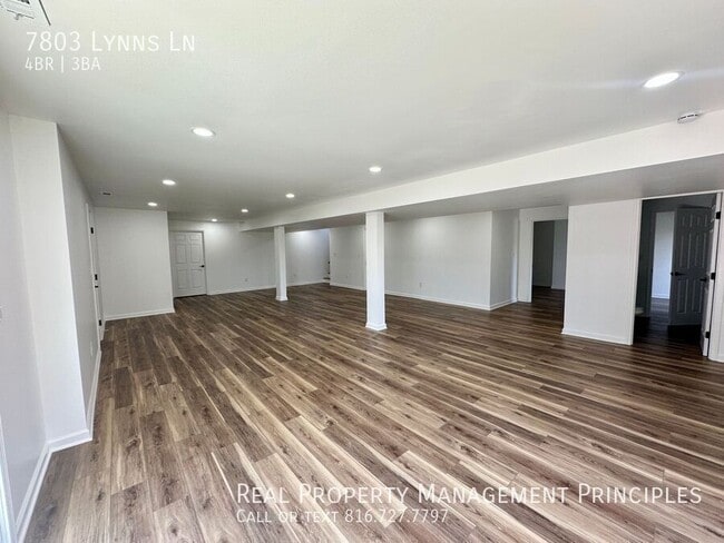 Building Photo - 7803 NW Lynns Ln