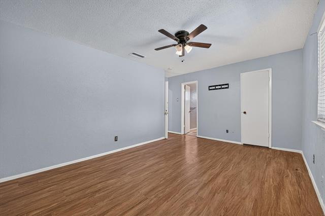 Building Photo - 210 Nettletree St