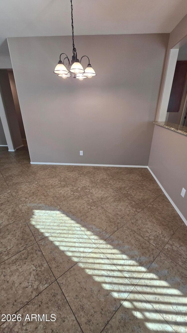 Building Photo - 10826 W Avenida Del Rey