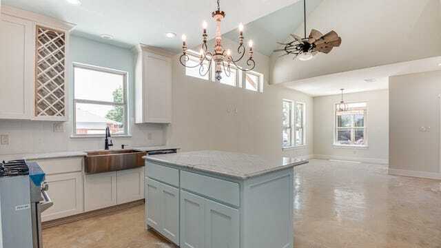 Building Photo - 1702 Gruene Vineyard Crossing