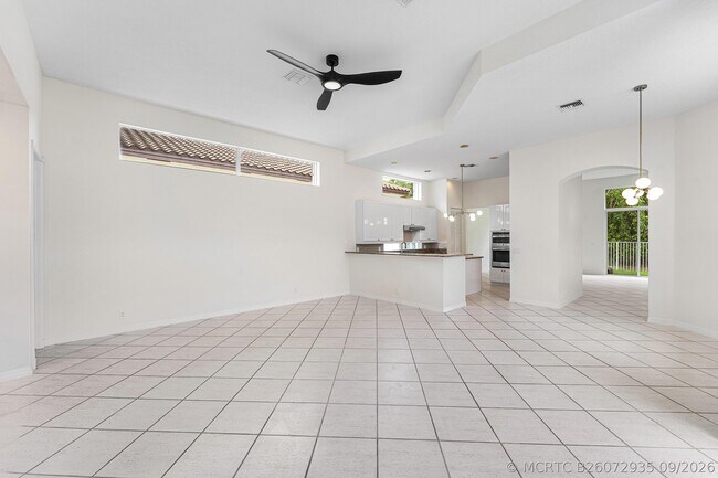 Building Photo - 18596 Ocean Mist Dr