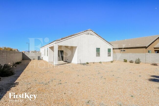 Building Photo - 11547 E Marigold Ln