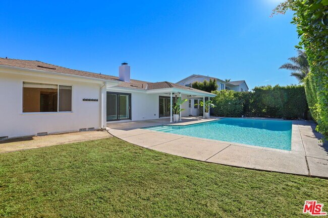 Building Photo - 1373 Beckwith Ave