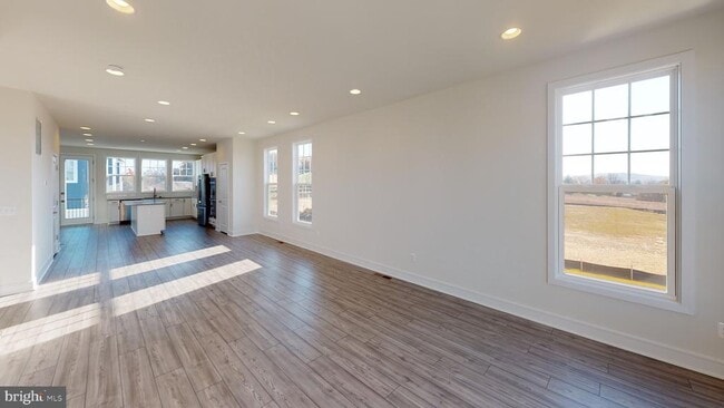 Building Photo - 8665 Anderson Ave