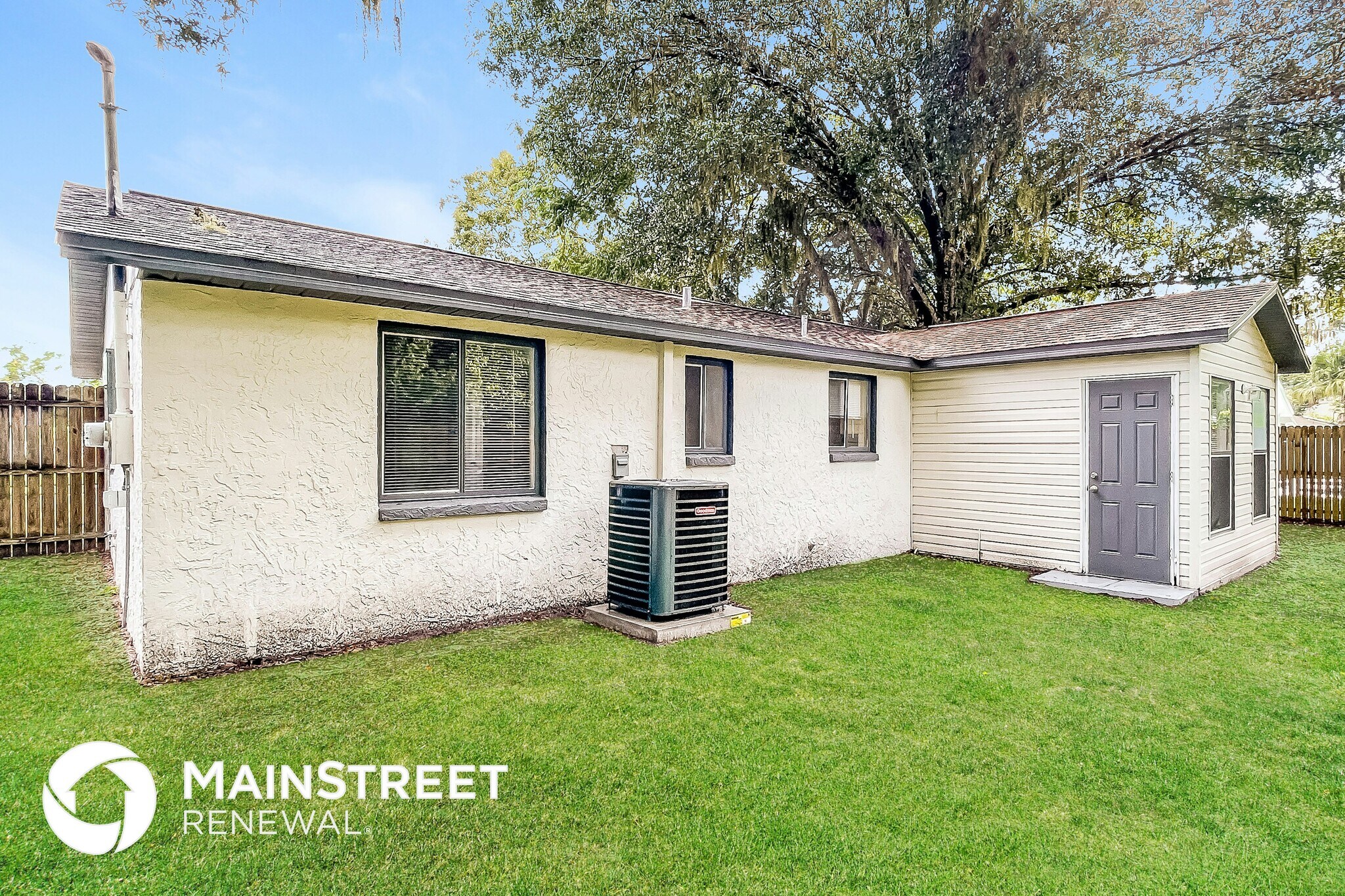 Building Photo - 21447 Northwood Dr