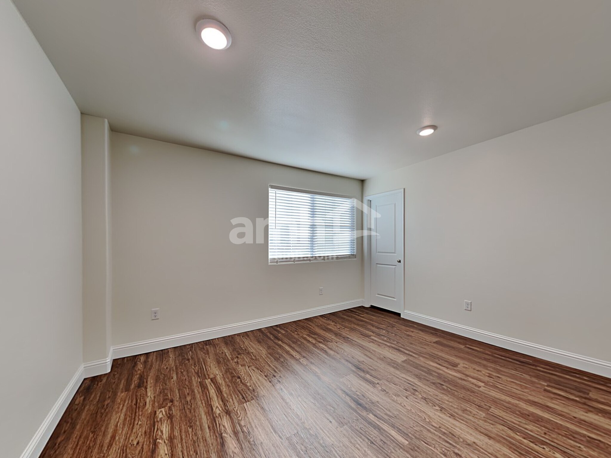 Building Photo - 724 Terrain Star Ave