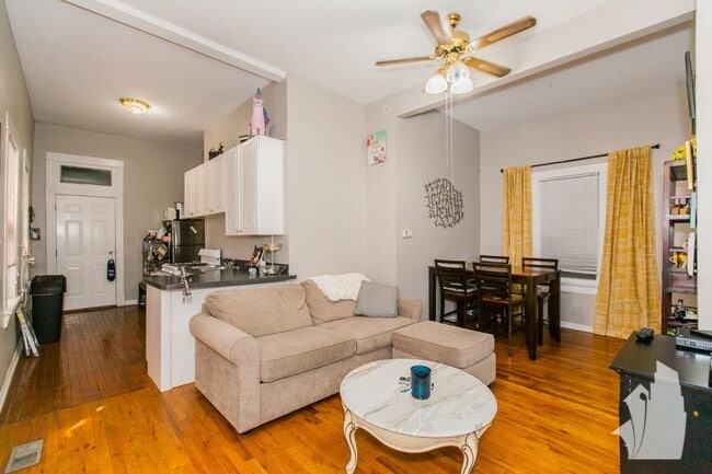 Primary Photo - 1 bedroom in Chicago IL 60642