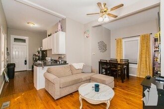 Building Photo - 1 bedroom in Chicago IL 60642
