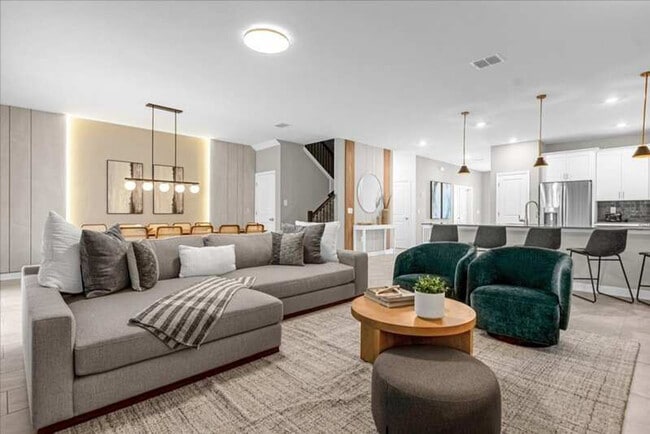 Building Photo - 9052 Sommerset Hills Dr