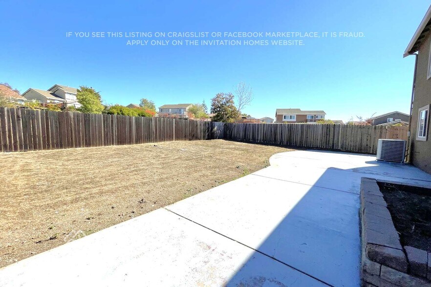 Building Photo - 5530 Burgundy Ct