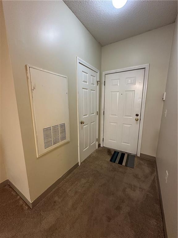 Building Photo - 104 Mill St