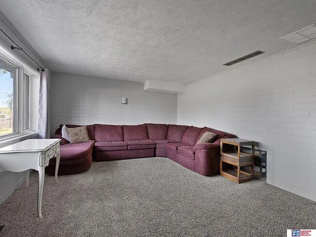 Building Photo - 4620 Eden Cir