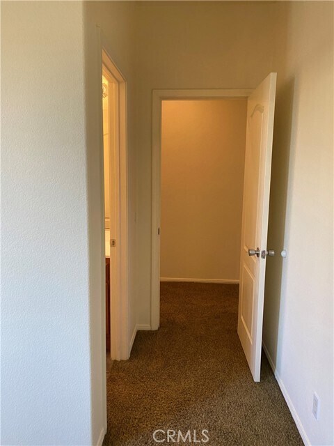 Building Photo - 5505 Sunset Ridge Dr