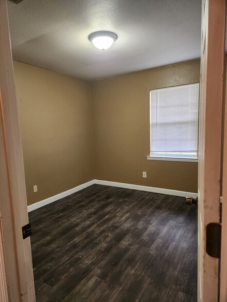 Building Photo - 1089 Three Notch Rd