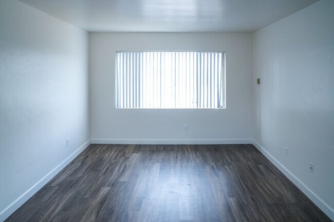 Building Photo - 1 bed, 1 bath