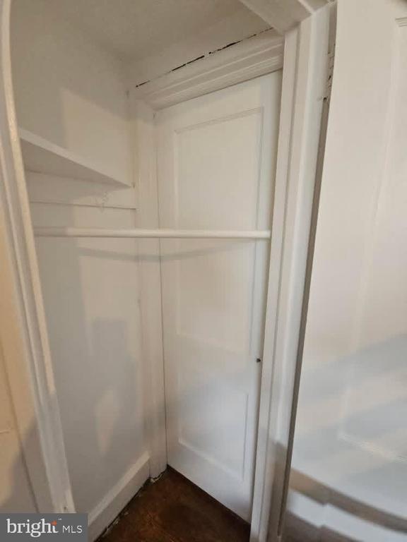 Building Photo - 5736 Woodcrest Ave