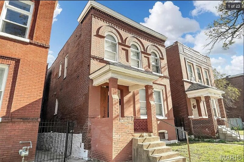 Building Photo - 2648 California Ave