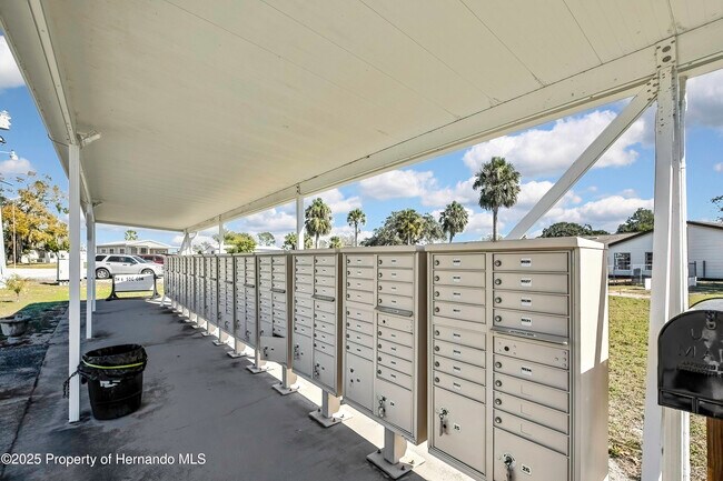 Building Photo - 9298 Grizzly Bear Ln