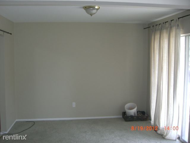 Building Photo - 2 br, 2 bath Condo - 27654 E Echo Vly Unit...