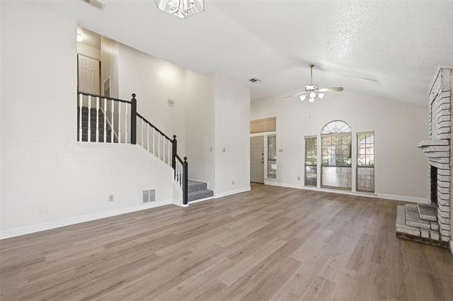 Building Photo - 5406 Blue Cove Dr