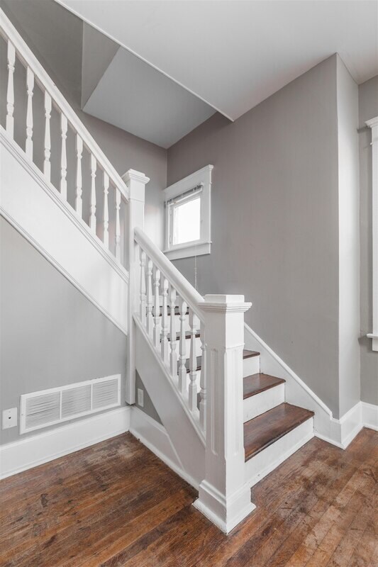 Building Photo - 1144 Churchman Ave