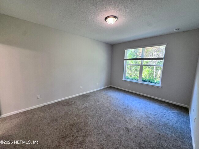 Building Photo - 156 Charlie Way