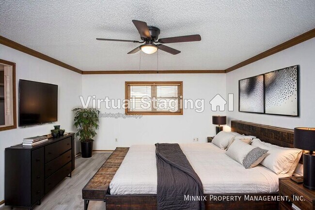 Building Photo - 5504 73rd St