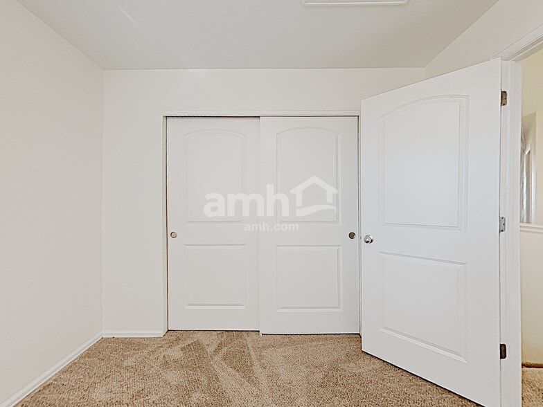 Building Photo - 10277 Nucla St