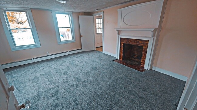 Building Photo - 12 Gray Ave