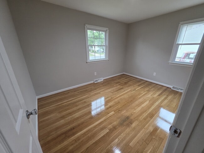 Building Photo - 312 Nancy Dr