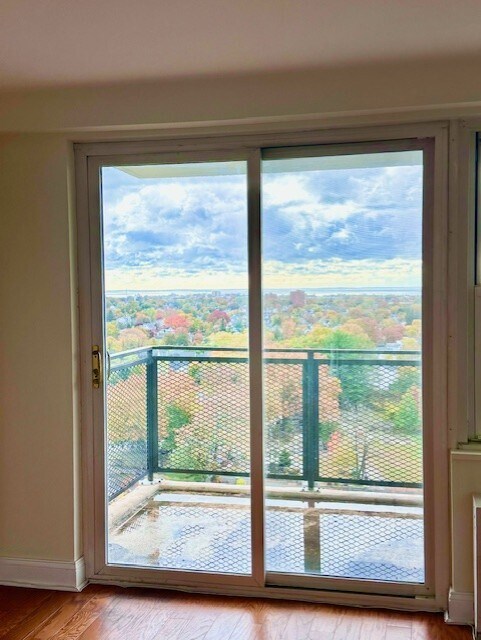 PRIVATE BALCONY - 2625 Park Ave