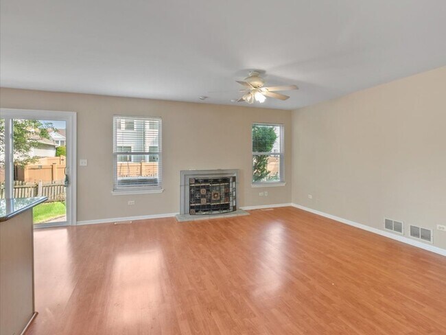 Building Photo - 2607 Flagstone Cir