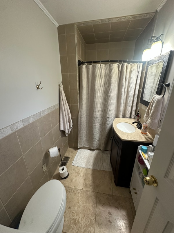 Building Photo - 228 Brookdale Ave