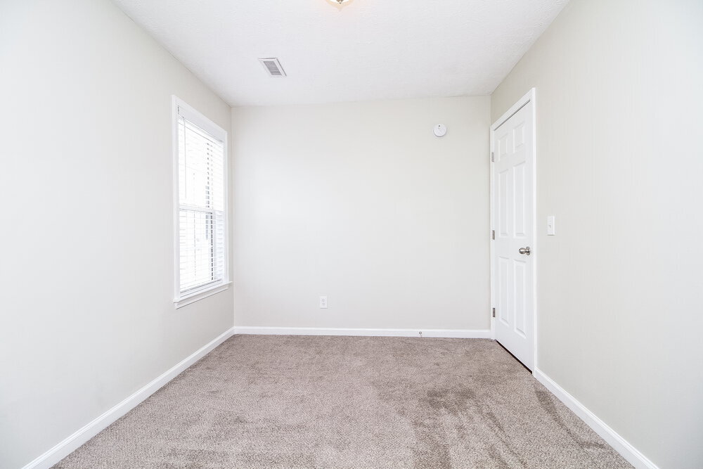 Building Photo - 615 Zellwood Dr