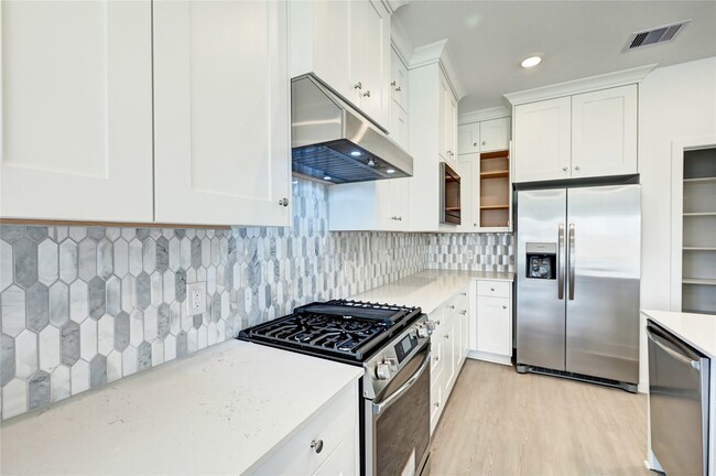 Building Photo - 26923 Zebra Grass Dr