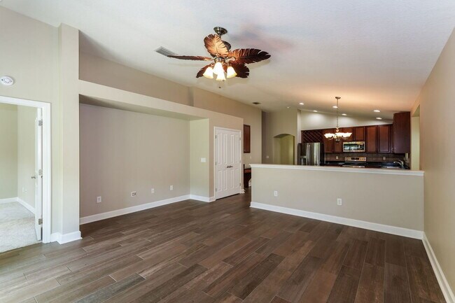 Building Photo - 3752 Olde Lanark Dr