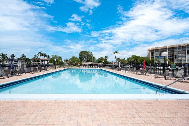 Building Photo - 501 Three Islands Boulevard