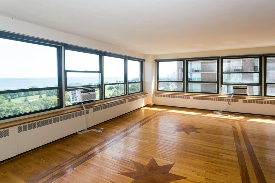 Building Photo - 4180 N Marine Dr