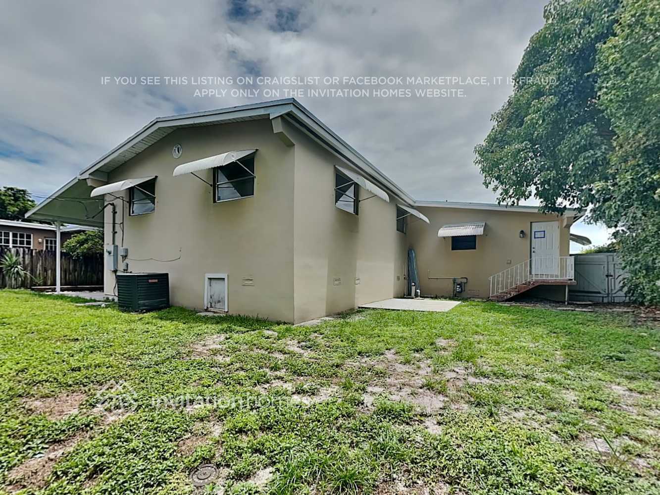 Building Photo - 7925 SW 22nd St