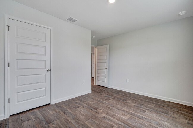 Building Photo - New Construction Home in High Demand Area!