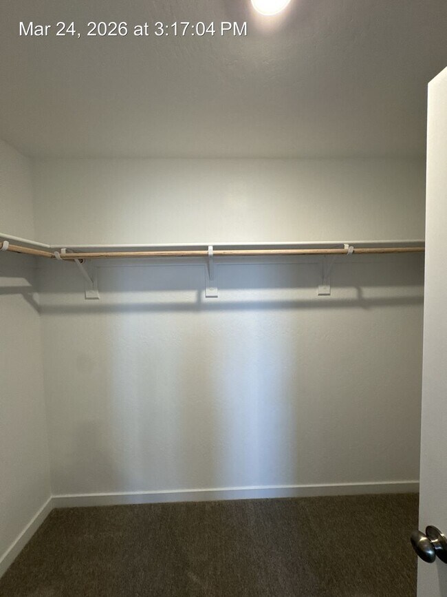 Building Photo - Newly Built Home located SE Visalia!  Rent Ready!