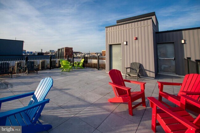 Building Photo - 1324 Frankford Ave