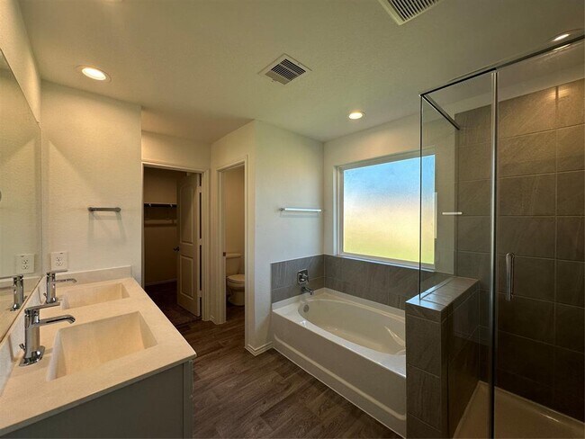 Building Photo - 25424 Lobelia Blossom Ln