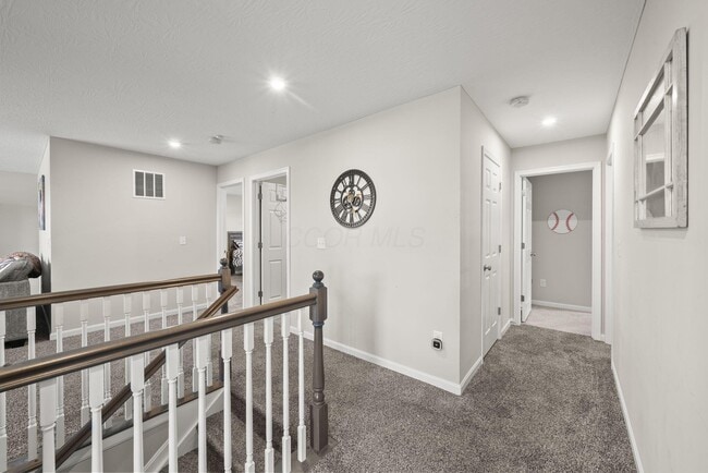 Building Photo - 1059 Honeycomb Ln