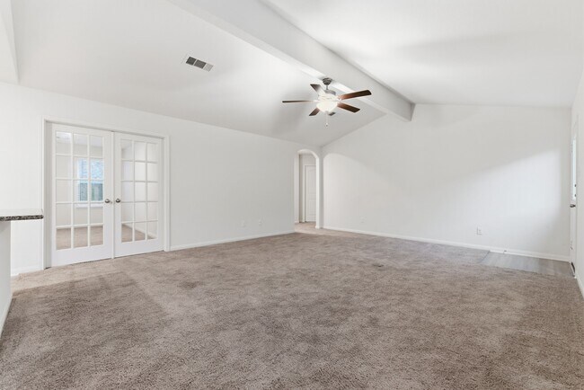 Building Photo - 345 Lone Mountain Dr