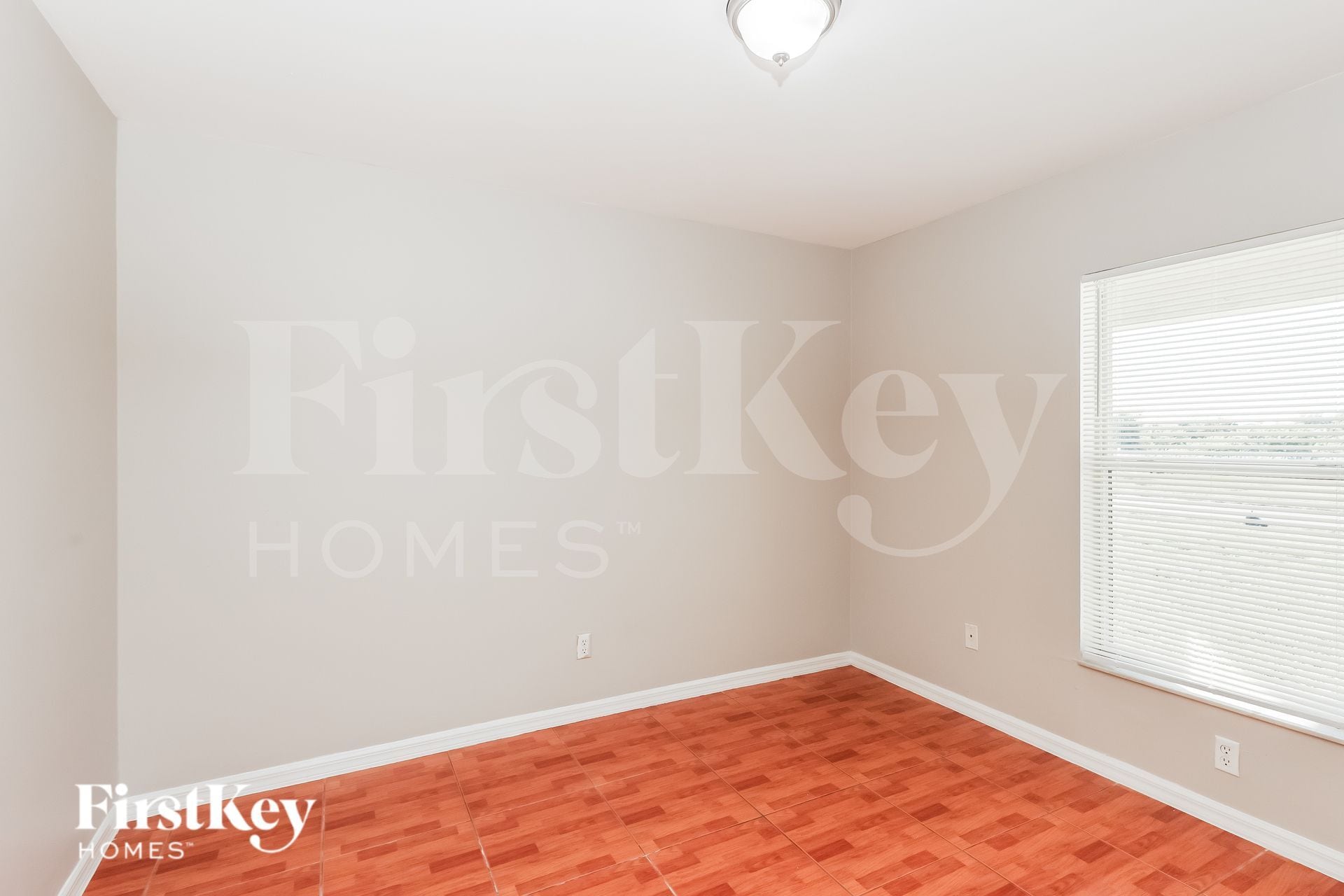 Building Photo - 517 NE 15th Terrace